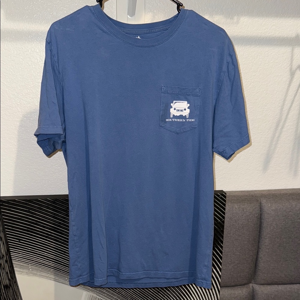 FINAL OFFER Southern Tide Blue Short Sleeve Tee